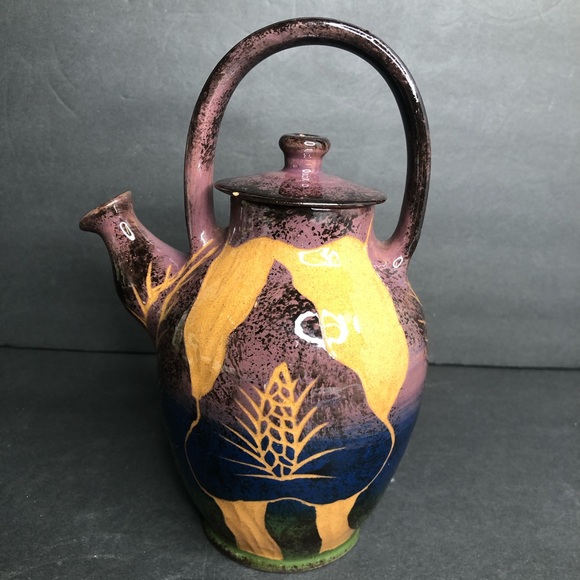 VTG ‘99 Wassi Art 8” Brown Ceramic Teapot - chips